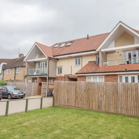 Weekly & Monthly Stays Available, Leisure & Business, 2 Bedrooms, Near Jr Hospital, Oxford