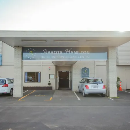 Abbots Hamilton Hotel and Conference Centre
