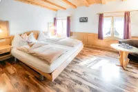Alpina Hoteles cerca de Leukerbad Therme