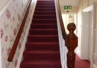 Bailey Ground Lodge Hotels in Holmrook
