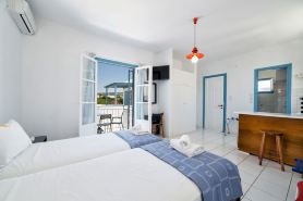 Fivos Apartments