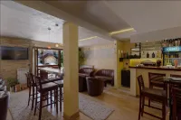 Vila Barović and Spa - bar