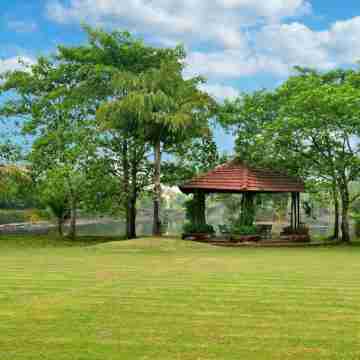 Country Roads Hotel Exterior