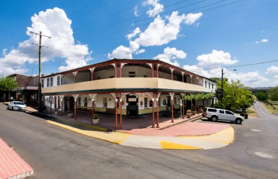 楠德爾皮爾旅館