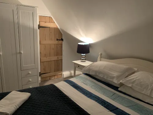 Appletree Cottages - Homestays