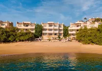 Celeste Beach Residences Huatulco Curamoria Collection Hotel di 