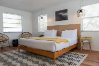 Seaspray Surf Lodge Hotels in Vero Beach