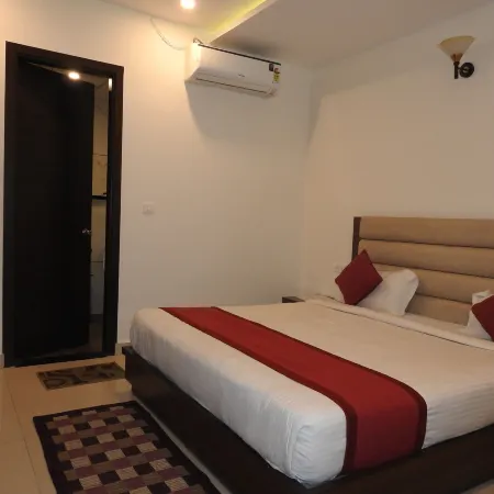 Hotel Aakash Residency