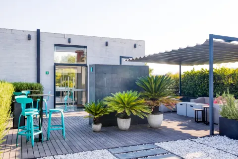 AR218 Hotel by Uliv