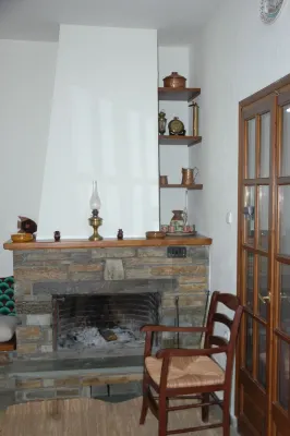 Split-Level House in East Pelion - 3-Star