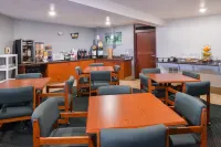 Travelodge Suites by Wyndham Newberg Hotels in Dundee