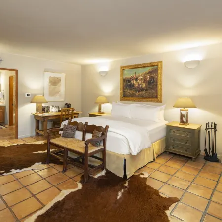 Cibolo Creek Ranch & Resort Hotel di Marfa