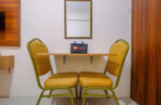 Comfy Studio at Bogorienze Apartment Near the Jungle Waterpark