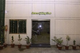 Javson Airport Hotel