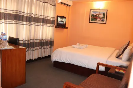 Hotel Hana Pvt.Ltd Отели рядом с достопримечательностью «Дворец-музей Нараянхити»