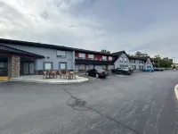Quality Inn - Parking