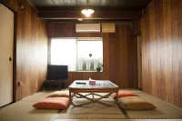 Guest House Tokonoma - Hostel Hotels in Kamijima