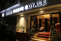 Hotel Madni Royale (50 Mtrs from Dargaah), Ajmer Отели рядом с достопримечательностью «Кваджа Гариб Навас Дарга Шариф»
