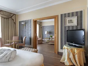 Royal Hotel Carlton