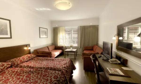 Hotel Anna Hotels in 