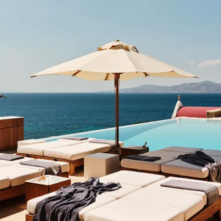 Bill & Coo Mykonos -The Leading Hotels of the World