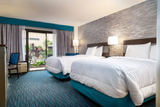 Mcm Eleganté Hotel & Conference Center