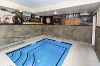 Gray Wolf Inn & Suites - spa