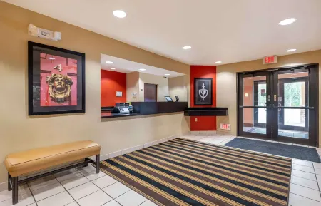 Extended Stay America Suites - Bloomington - Normal Отели в г. Блумингтон