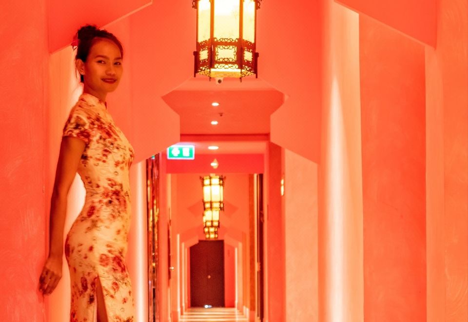 Shanghai Mansion Bangkok Over view