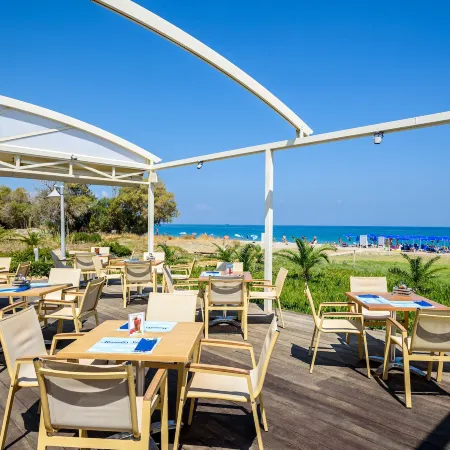 Marinos Beach Hotel