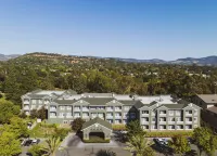 River Terrace Inn, a Noble House Hotel Hotels in der Nähe von Oxbow Preserve
