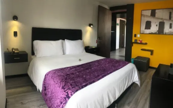 馬裏聶拉旅館 酒店