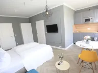 Zollikof Aparts - Sauna & Studioapartments Hotels near Ost