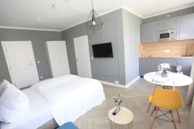Zollikof Aparts - Sauna & Studioapartments Hotels in Taucha
