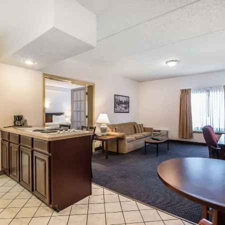 Quality Inn & Suites Albany Airport
