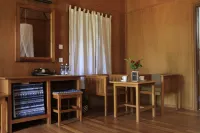 Blue Vanda Lodge