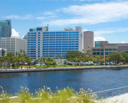 โรงแรมเดอะ แบรี่มอร์ แทมปา ริเวอร์วอล์ค โรงแรมในแทมปา