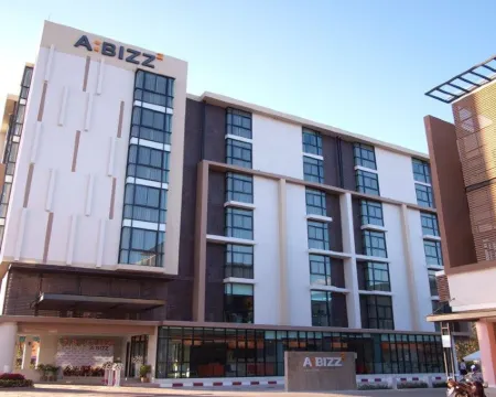 Abizz Hotel Lampang Airport Hotels in Lampang