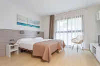 Apartamentos Royal Marina Gardens Hotels in Castelldefels