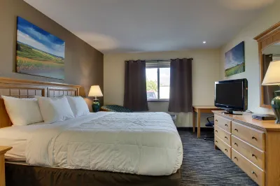 EverSpring Inn & Suites