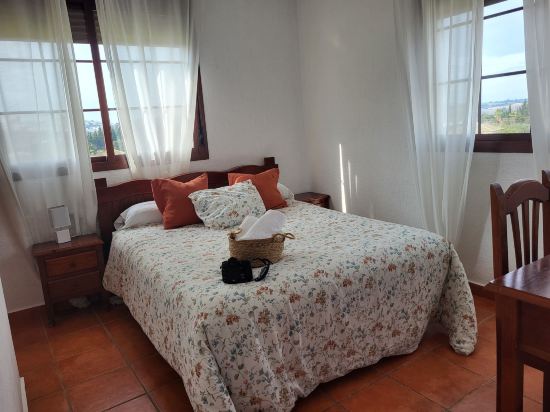 Hostal Restaurante LA PLATA