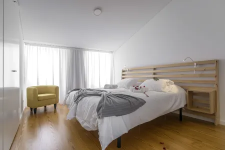 Market Place Отели рядом с достопримечательностью «Nucleo de Santa Bárbara do Museu Carlos Machado»