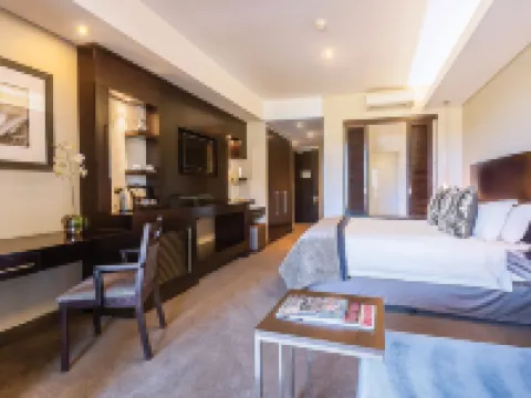 The Fairway Hotel, Spa & Golf Resort Hotels in Randburg