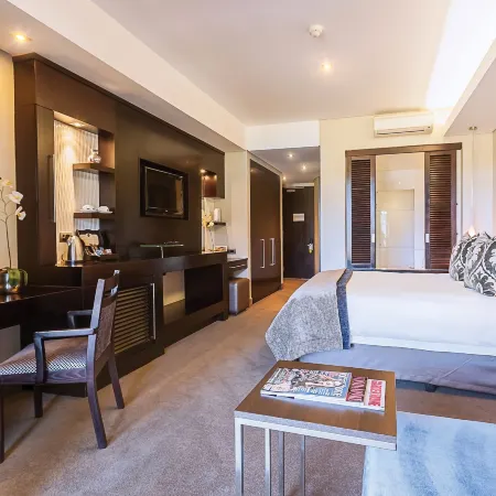 The Fairway Hotel, Spa & Golf Resort Hotels in Johannesburg