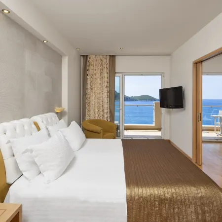 Akrotiri Beach Resort Hotel - Adult Friendly