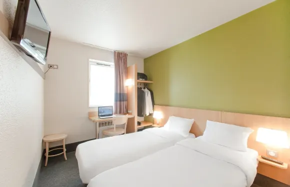 克萊蒙特費朗熱爾扎基里亞德直營酒店