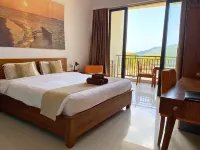 The Happinezz Hills Hotel Hotels in Karimunjawa