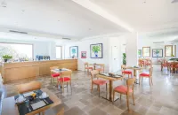 Maison Montechiaro - breakfast