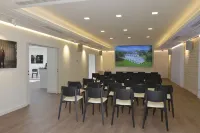 Chateau la Cheneviere Hotel a Mandeville-en-Bessin