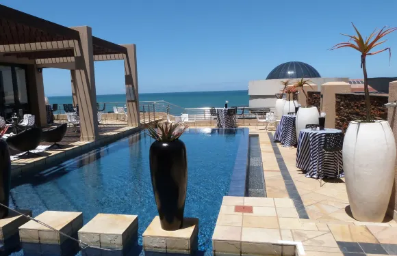 東倫敦ICC普瑞米爾酒店